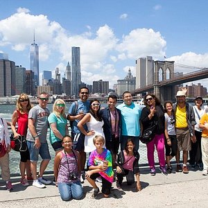 Brooklyn Bridge Dumbo